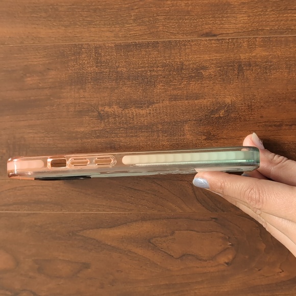 iPhone13 Casetify case - Picture 4 of 8